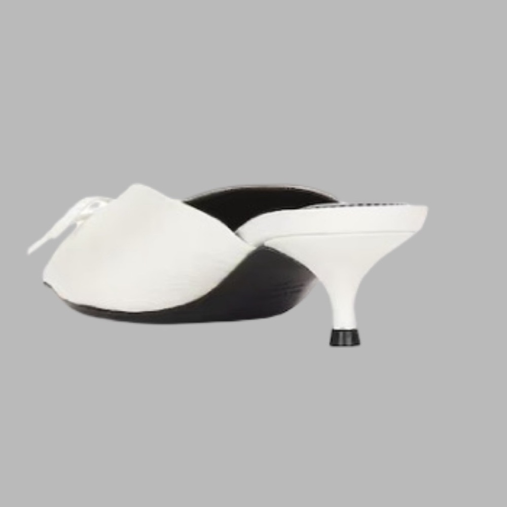 NWT BALENCIAGA Leather Elegant White Mules Size 38 - Picture 4 of 16